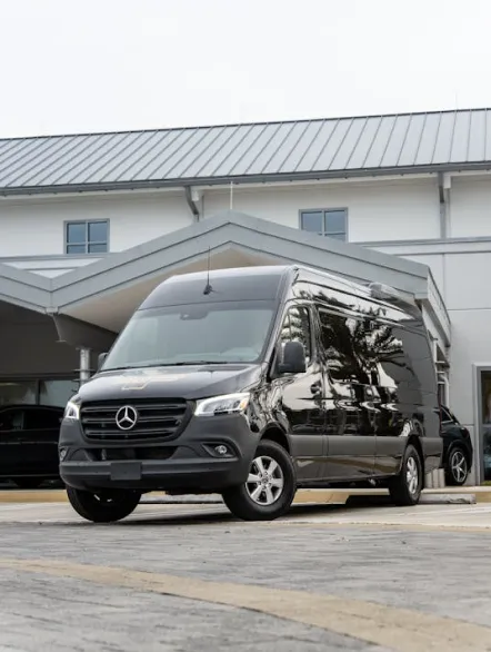 Abelis Taxis Chauffeur Vtc La Teste De Buch Location De Vehicules 9 Places